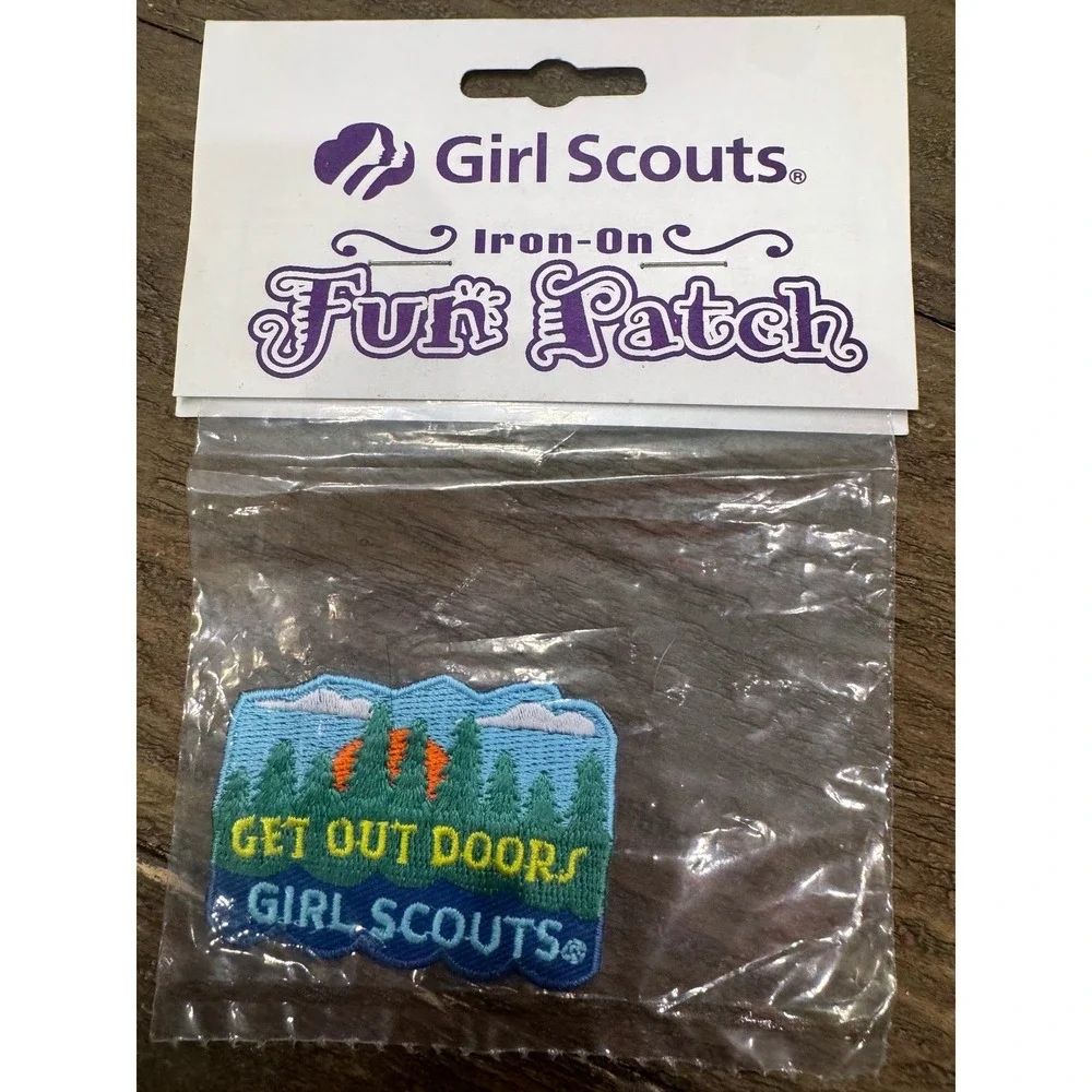 Vintage Girl Scouts NOS Get Outdoors Iron-On Fun Patch Sealed Collectible